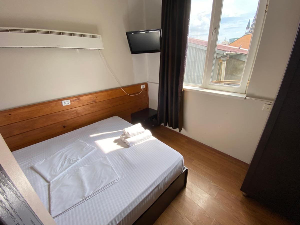 Apartment In Mgzavrebi