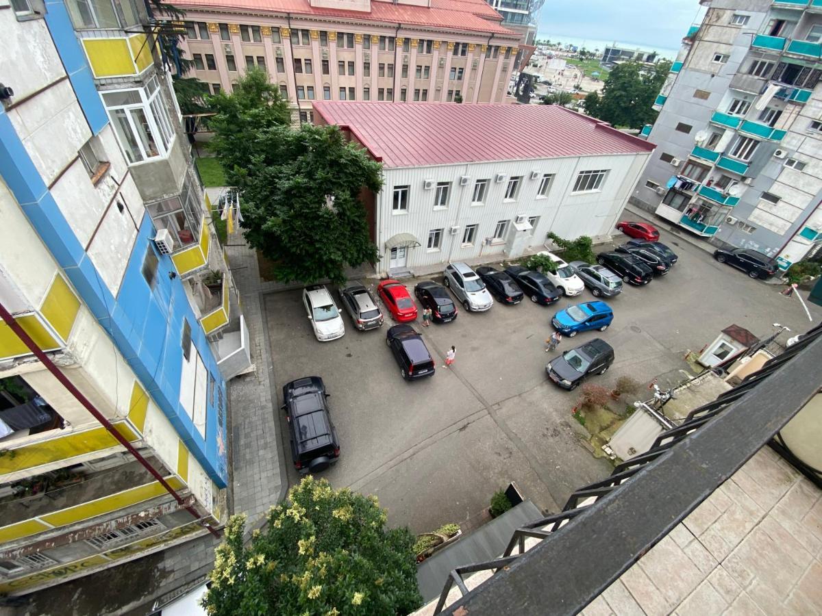 In Mgzavrebi Apartment Batumi