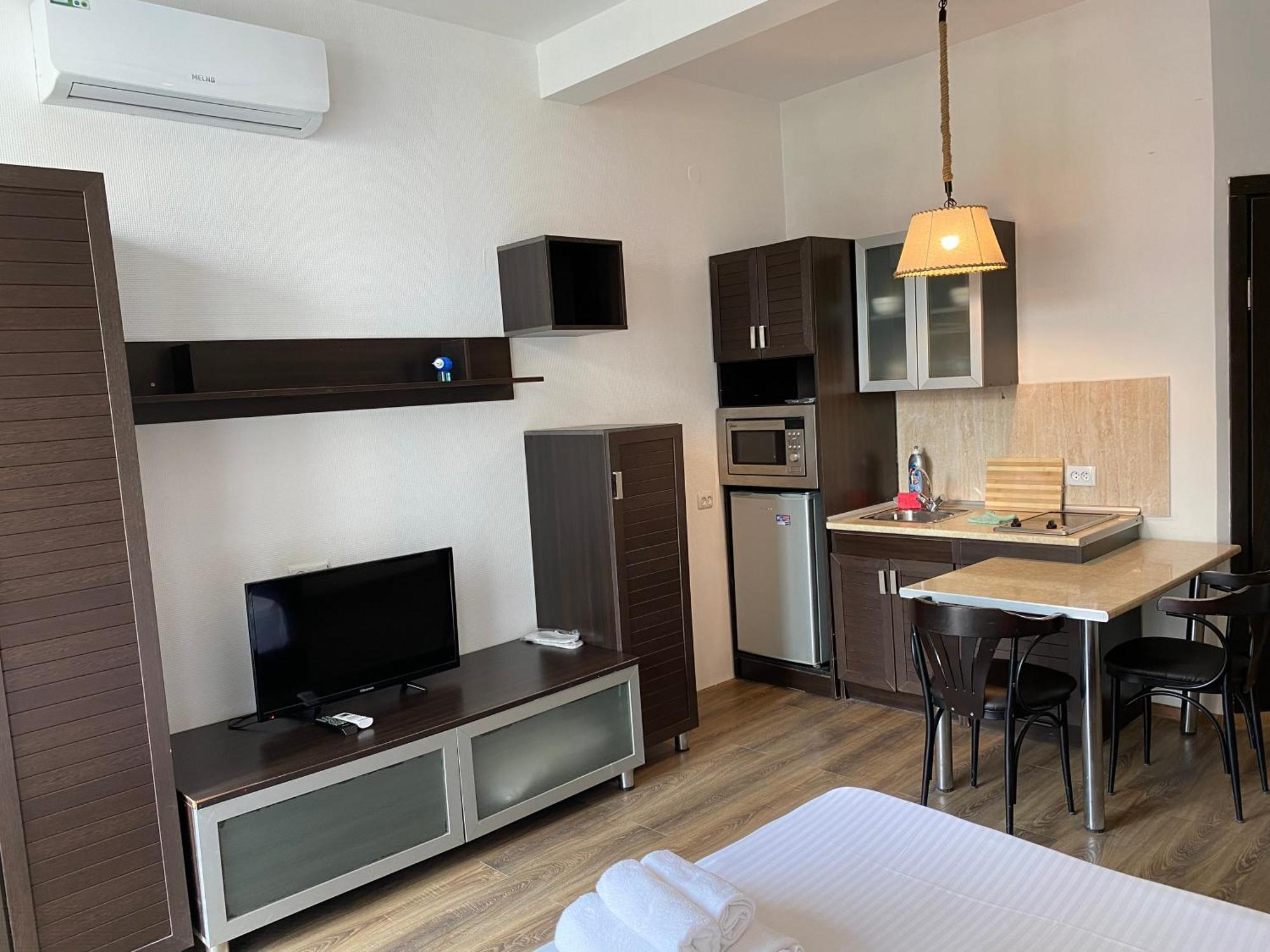 In Mgzavrebi Apartment *